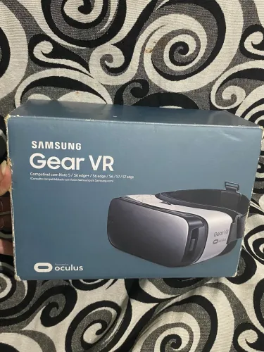 Óculos Realidade Virtual Samsung Gear VR Oculus SEMINOVO na Caixa