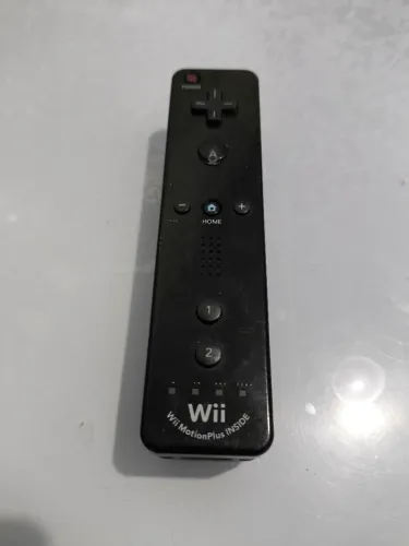 Controle original Nintendo Wii remote com motion plus.