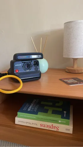 Câmera instantânea Polaroid Flip Sonar Autofocus preta