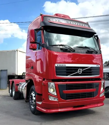 Volvo FH 440 2011 6x2 teto alto