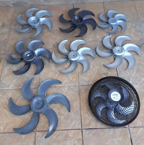 Diversas peças para ventiladores vendo tudo junto ou apenas a que você quiser !