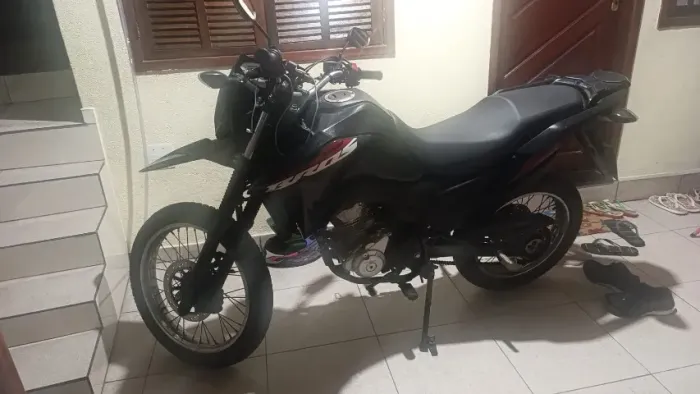 Honda Bros 160 CBS 2025 | Apenas 8.000 km