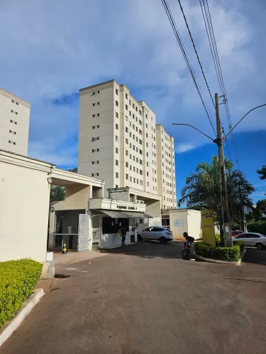Aluga-se Apto Parque Clube II