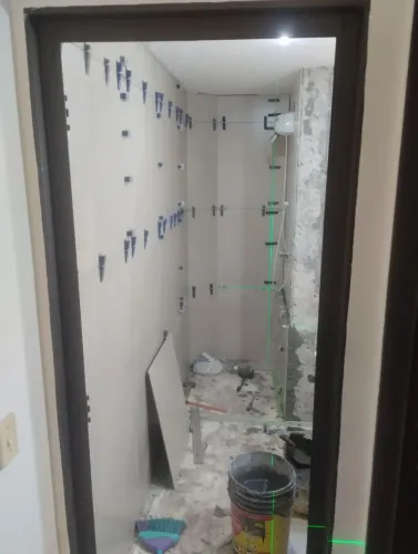 Mão de obra qualificada ! Fundação, alvenaria, reboco, cimentados pisos e revestimento  !