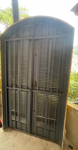 Grade para porta