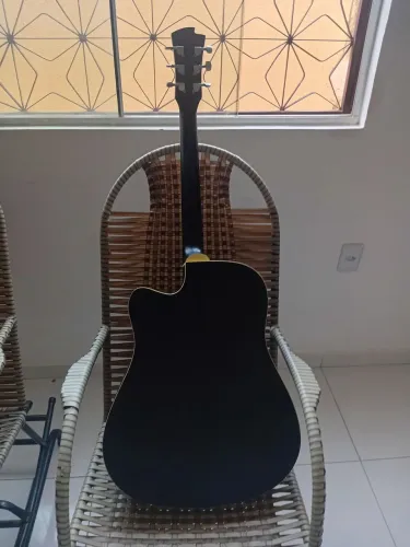 Violão elétrico Michael