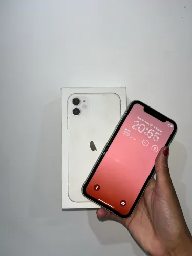 iPhone 11 64GB