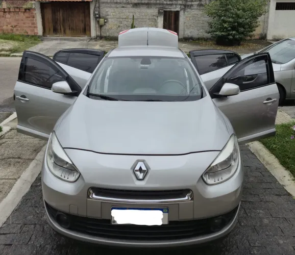 Renault Fluence Sed. Dynamique 2.0 16V Flex Mec. 2014