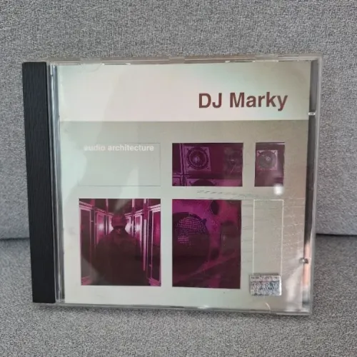 CD DJ Marky audio architecture