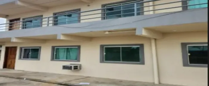 Prédio leilão 529 metros quadrados com 10 apartamentos em Santa Cruz - Rio de Janeiro - R