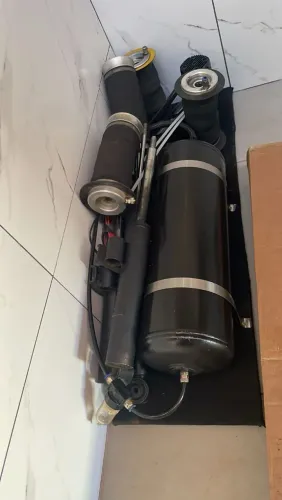 Vendo ou troco suspensão a ar