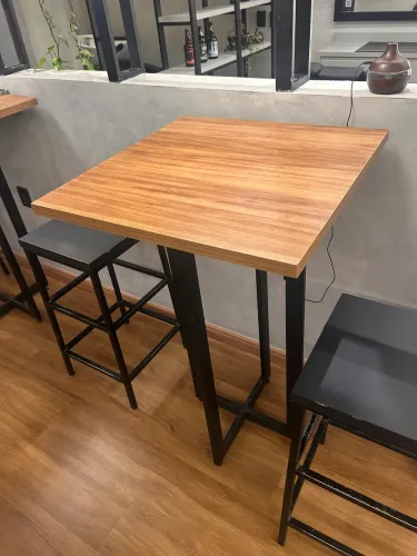 Cadeiras e mesa