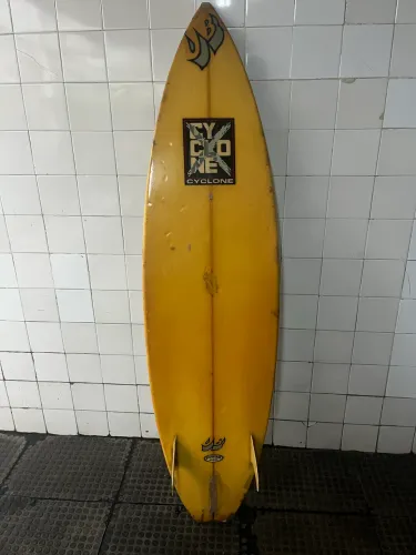 Vende- prancha de surf Cyclone