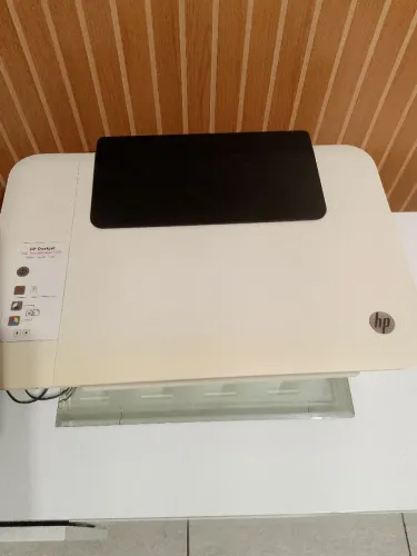 ? Impressora HP DeskJet 1516 Multifuncional