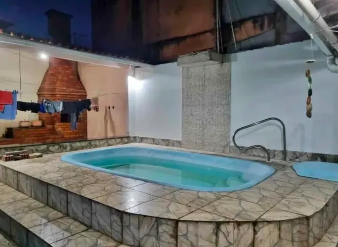 Vende-se em mosqueiro