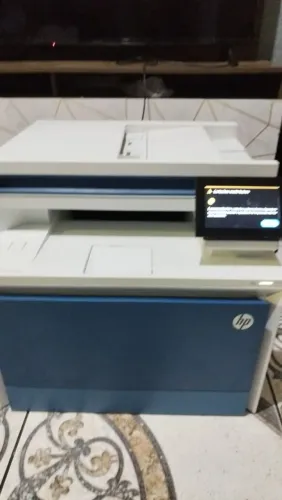 Impressora HP color laser jet pro MFP 4303fdw