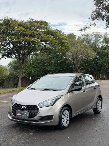 Hyundai HB20 Unique 1.0 Flex 12V Mec. 2019