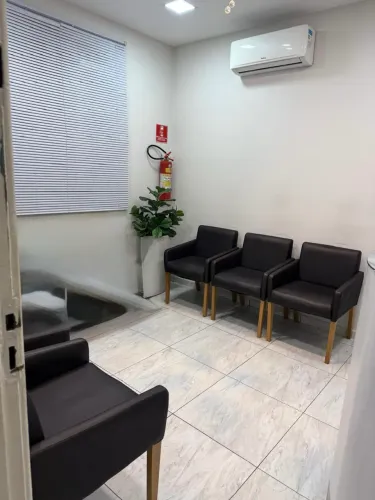 Poltrona couro escritório consultório casa top de mais !! 