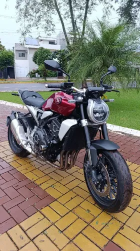 CB 1000 R