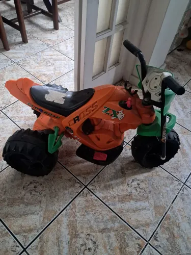 Moto infantil bateria 