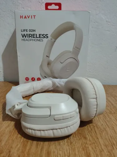 Headphone Havit H612bt bege Novo