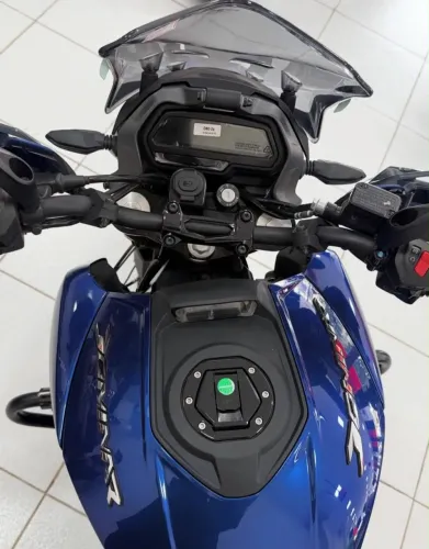 Moto Dominar 400 2025/2025 3.200km rodados