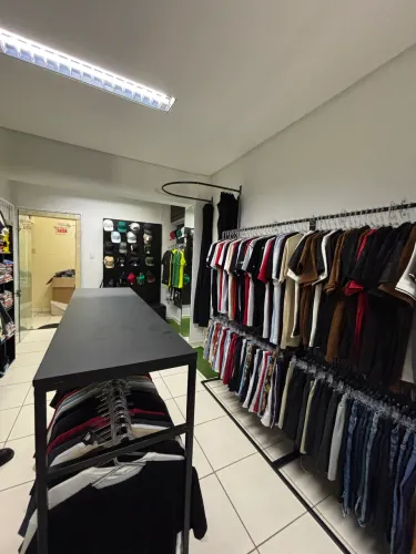 Vendo loja de roupa masculina 