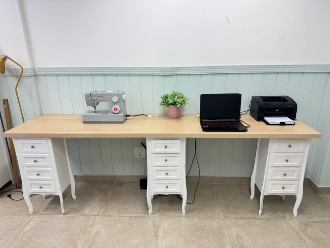 Mesa de MDF + 3 organizadores por apenas R$650,00