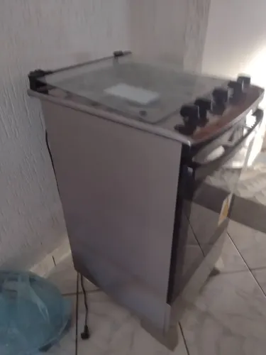 Fogão Eletrolux 4 bocas , praticamente novo cinza 