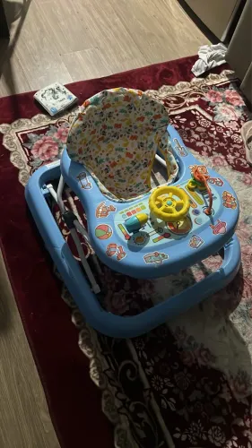 Vendo Andador infantil colorido