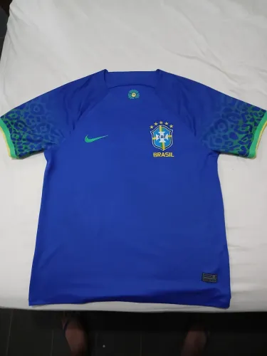 Camisa da Seleção Brasileira Azul.