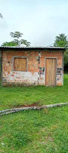 Vendo casa no Rio preto da Eva Km 127, ramal do banco