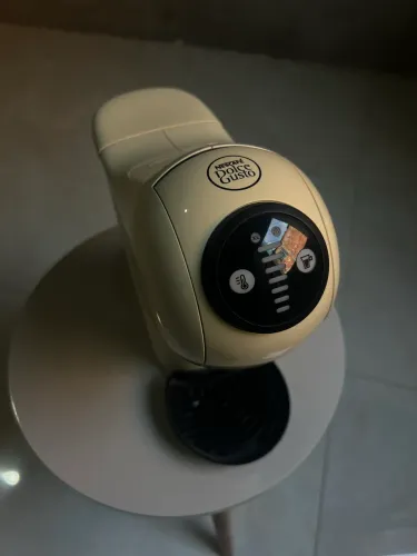 Cafeteira de Cápsula Dolce Gusto