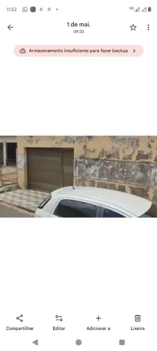 Casa com quintal bem grande 3 quantas 1com suite 2 garagem pra carros ,etc