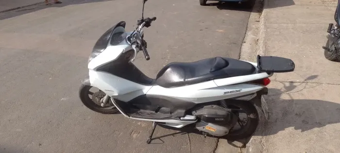 Pcx 2015 branca