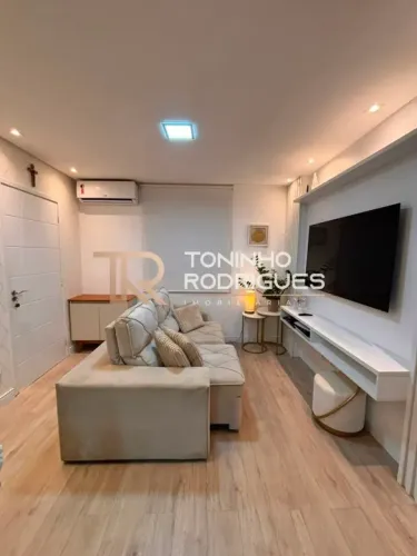 APARTAMENTO GUARUJÁ SP - Pitangueiras: Pé na Areia, Mobiliado, 2 Quartos, 1 Banheiro, Vaga