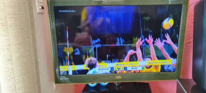 Televisão Tv Semp Toshiba 40 (Leia o anúncio)