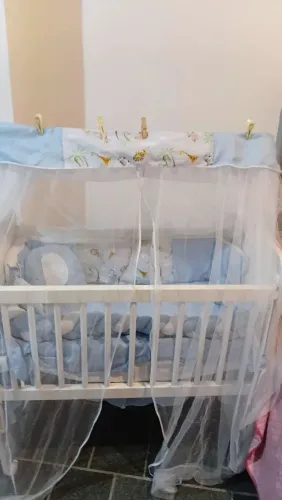 Berço e conjunto em geral