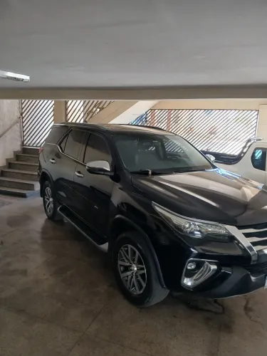Toyota Hilux SW4 SRX 4X4 2.8 TDI 16V Dies. Aut. 2019