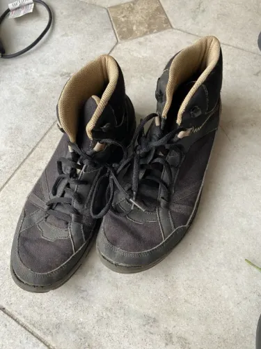Bota Quechua NH100 MID Black nº 39 BR