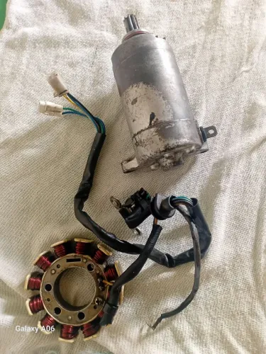 Estator e motor de arranque da moto ybr 125 Yamaha 