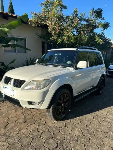 Mitsubishi Pajero TR4 2.0 Flex 16V 4X2 Mec. 2012