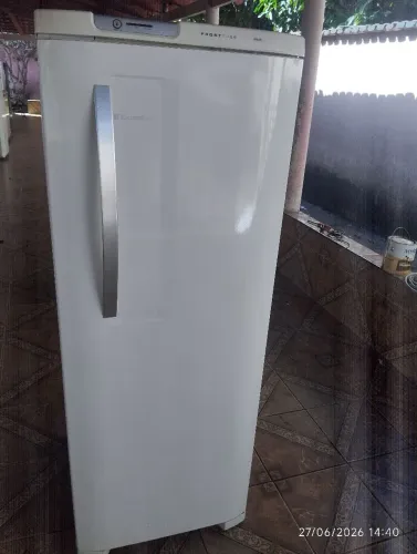 Geladeira Frost Free 