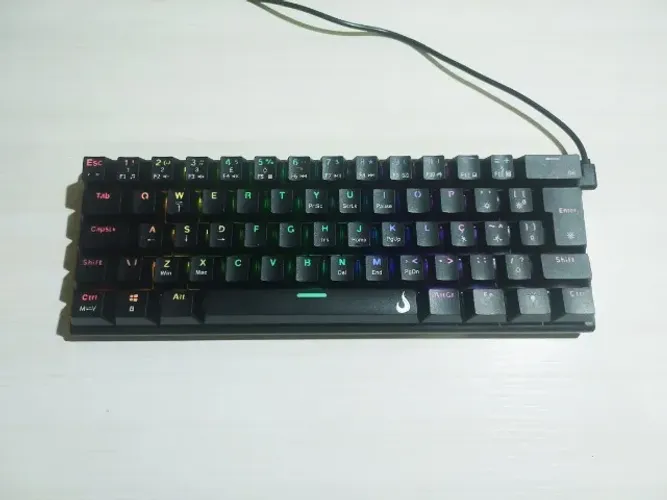 Teclado Mecânico Gamer Rise 60% RGB | ABNT2 | USB-C | Gaming Keyboard | PC Gamer | Compact