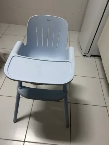 Cadeira de refeição Poke para bebês