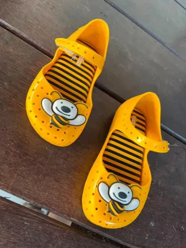 Mini Melissa - Sapatilha numero 22