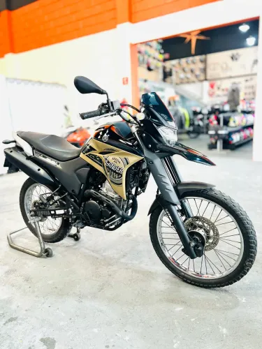 Lander Yamaha