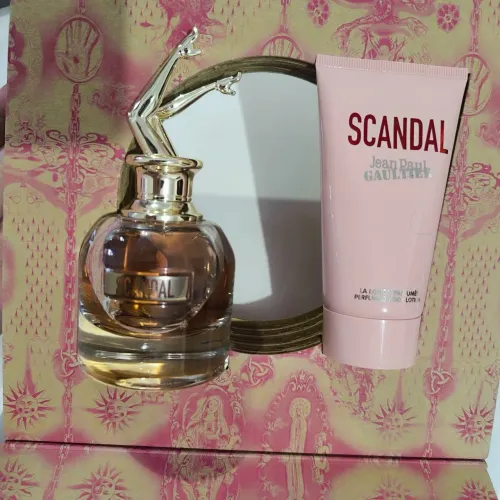 Scandal Jean Paul Gaultier