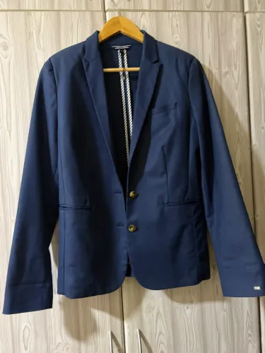 Blaser 100% algodão, Tommy Hilfiger, comprado nos EUA. Usado uma vez. Veste 38/40