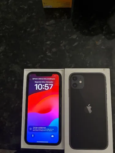 iPhone 11